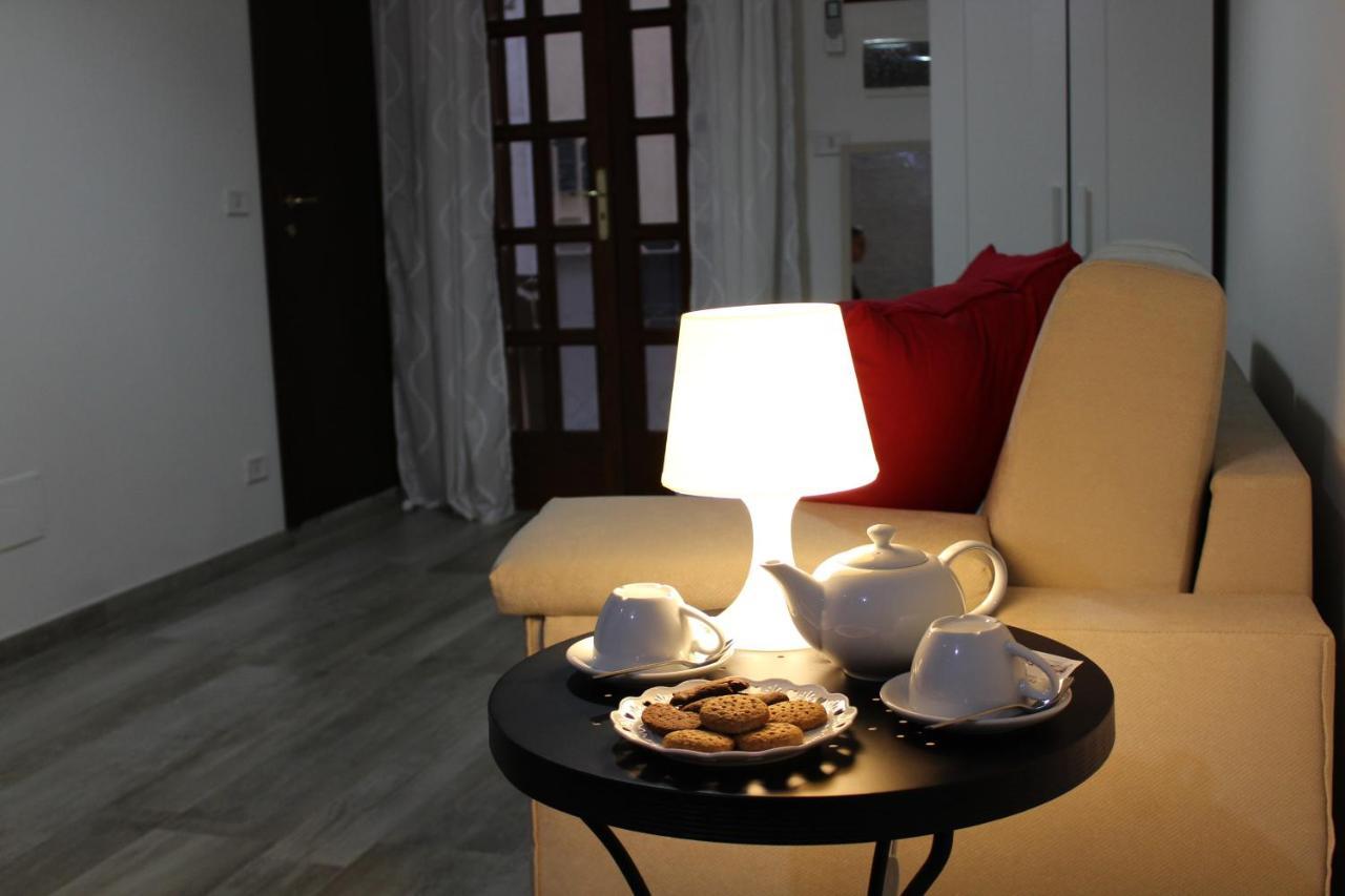 Souvenir D'Ete Bed & Breakfast Mola di Bari Dış mekan fotoğraf